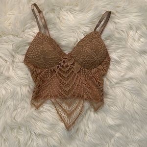 Cropped beige lace top